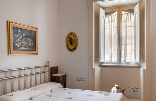 Avola Apartment | 65 m² Apartment ∙ 4 guests