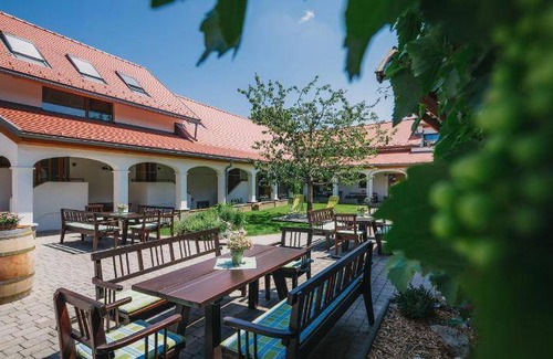 Jois Bed & Breakfast | 65 m² Bed and breakfast ∙ 2 bedrooms ∙ 4 guests