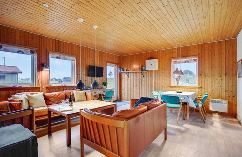 Vrist Strand House | 65 m² House ∙ 3 bedrooms ∙ 6 guests
