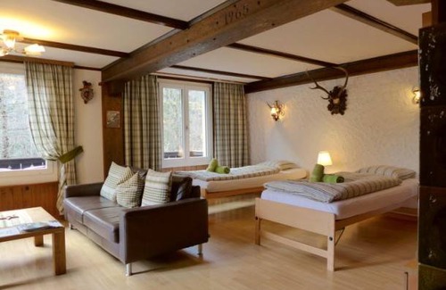 Lauterbrunnen Ski Chalet | 650 ft² Chalet