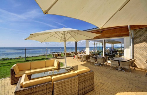 Fehmarn Apartment | 65sqm apartment on the golf course OG - Camping and holiday park Wulfener Hals