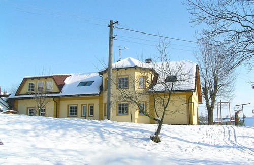 Dolni Kalna Apartment | 66 m² Apartment ∙ 2 bedrooms ∙ 6 guests