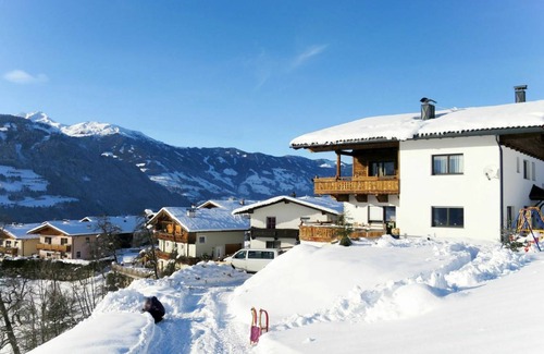 Stummerberg Apartment | 66 m² Apartment ∙ 2 bedrooms ∙ 4 guests