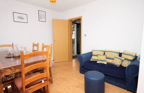 Gdinj House | 66 m² House ∙ 4 bedrooms ∙ 8 guests