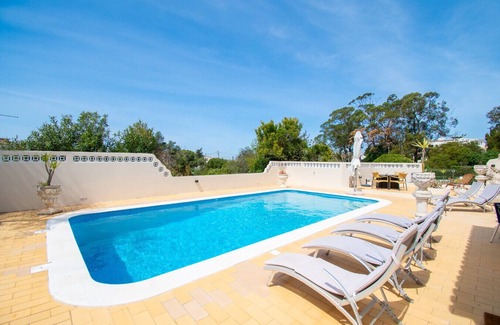 Areias Dos Moinhos Villa | 67 adm 3 bedroom villa walking distance to Carvoeiro
