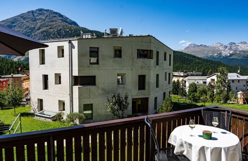 Pontresina Apartment | 67 m² Apartment ∙ 2 bedrooms ∙ 4 guests