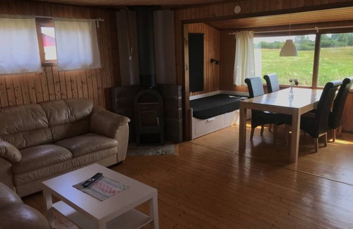 Kopingsvik House | 67 m² House ∙ 2 bedrooms ∙ 5 guests