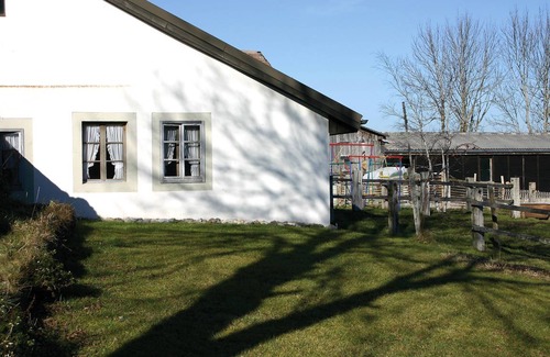 Auberson House | 68 m² House ∙ 2 bedrooms ∙ 5 guests