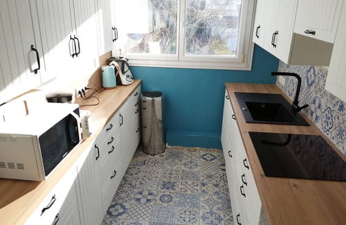 Saint-Nazaire House | 6bedroom house (sleeps 12-13) St Nazaire