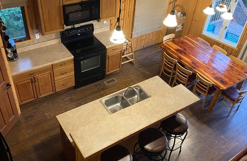 Warsaw House | 6BR/3BA Home Sleeps 20 -410 nightly/Holiday rates apply