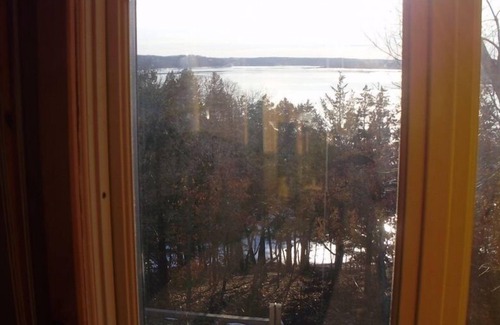Warsaw House | 6BR/3BA Home Sleeps 20 -410 nightly/Holiday rates apply