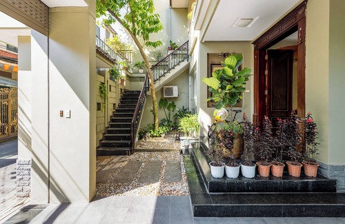 Yen Phu Villa | 6BR sun kissed ANAMOI VILLA near West Lake/Jaccuzzi