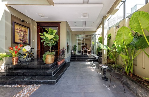 Yen Phu Villa | 6BR sun kissed ANAMOI VILLA near West Lake/Jaccuzzi