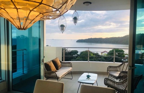 Playa Bonita Village Apartment | 6F Premier Corner Unit - Breathtaking Ocean Views
