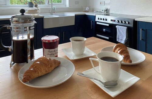 Lowestoft Cottage | 7 bedroom accommodation in Lowestoft