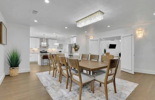 Buckhead House | 7 bedroom Buckhead Oasis