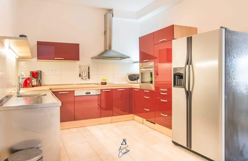 Mirce Villa | 7-BR Beachfront Villa with Seaside Terrace and Heated Swimming Pool
