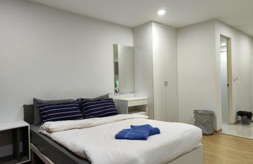 Kata Apartment | 7 Floor - Mountain view Studio room at OZC near Kata beach