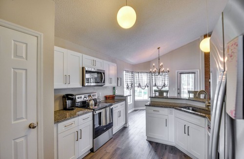 Port Orange House | 7 Mi to Beach: Pet-Friendly Home in Port Orange!