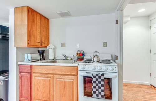Colesville Apartment | 7 Mi to Downtown w/Yard: Silver Spring Studio