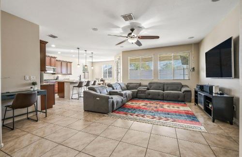 South Mountain House | 7 Mi to Dtwn Home with Heated Pool in Phoenix