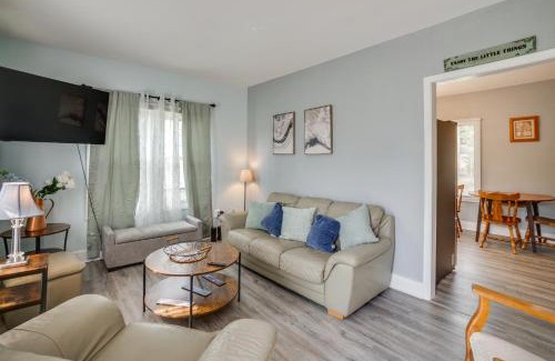 Milwaukee House | 7 Mi to Historic Third Ward Home in Lincoln Park!