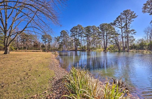 Rogers Villa | 7 Mi to Lake Expansive Rogers Villa with Pond!