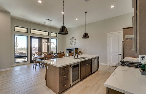 Apache Junction House | 7 Mi to Lost Dutchman: Home w/Pool + Patio!