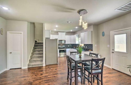 Texas City House | 7 Mi to Ocean: Family-Friendly Texas City Home!