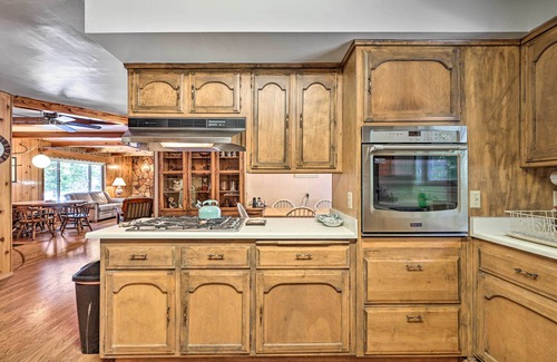 Harden Flat House | 7 Mi to Yosemite Nat'l Park: Riverfront Getaway!