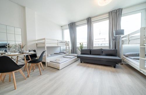 Englschalking Apartment | 7 Modern city studio for 7 Bogenhausen near Messe Munich