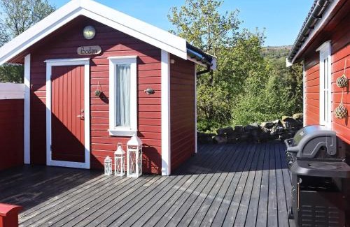 Sund House | 7 person holiday home in KLOKKARVIK