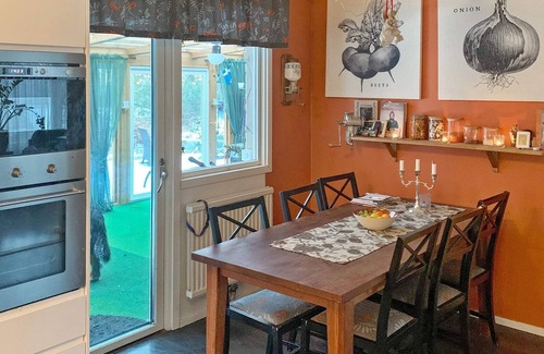 Adelso House | 7 person holiday home in ADELSÖ
