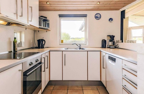 Kramnitse House | 7 person holiday home in Rødby-By Traum