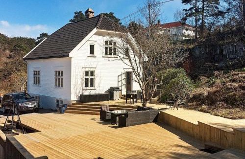 Hovag House | 7 person holiday home in Høvåg