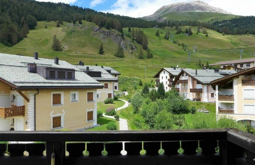 Celerina-Schlarigna Apartment | 70 m² Apartment ∙ 3 bedrooms ∙ 6 guests