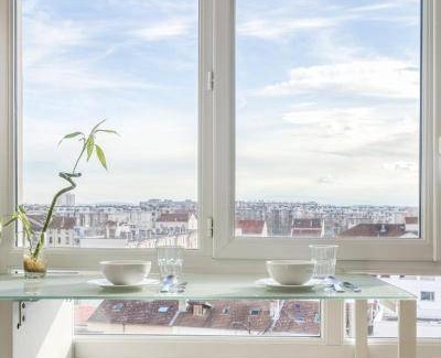 8th Arrondissement Apartment | 70 m² Apartment ∙ 2 bedrooms ∙ 8 guests