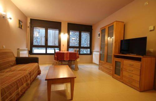 Canillo Apartment | 70 m² Apartment ∙ 2 bedrooms ∙ 6 guests