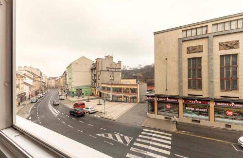 Zizkov Apartment | 70 m² Apartment ∙ 2 bedrooms ∙ 6 guests