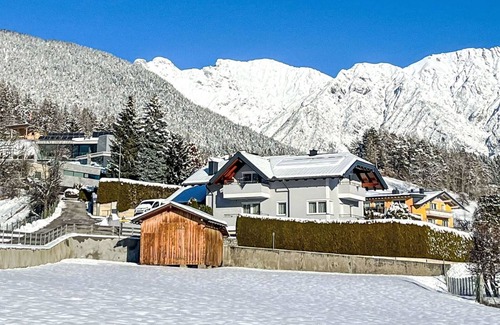 Imst Apartment | 70 m² Apartment ∙ 2 bedrooms ∙ 4 guests
