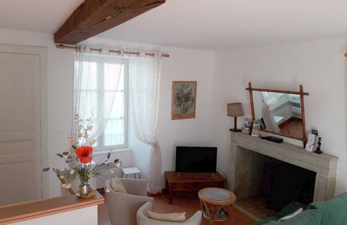 Ebreuil Cottage | 70 m² Cabin ∙ 2 bedrooms ∙ 5 guests