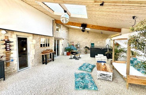 Saint-Medard-d'Aunis House | 70 m² House ∙ 2 bedrooms ∙ 6 guests