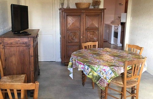 Saint-Myon House | 70 m² Gîte ∙ 2 bedrooms ∙ 6 guests