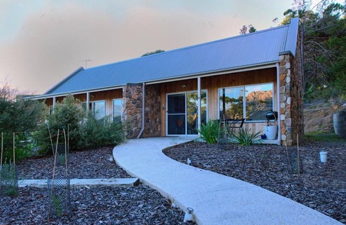 Coles Bay House | 70 m² House ∙ 1 bedroom ∙ 2 guests