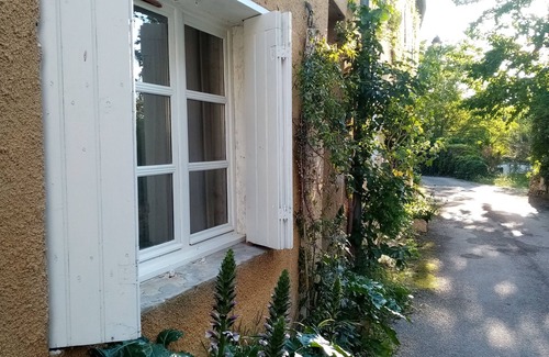 Sainte-Anastasie Apartment | 70 m² in Vic Ste Anastasie between Nîmes and Uzès, in the heart of the Gardon gorges