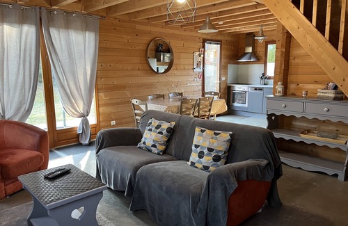 Jassat Ski Chalet | 70 M2 "Les Genets" chalet for rent 250 m from Lake Chambon