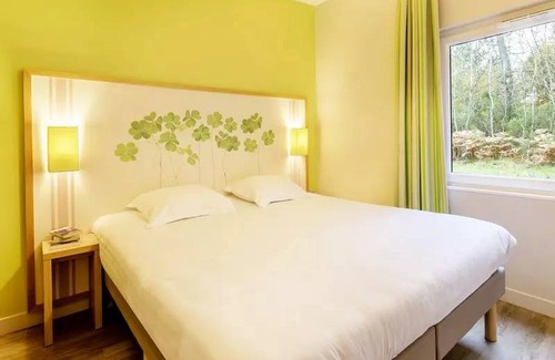 Curcay-sur-Dive House | 70 m² Mobile home ∙ 3 bedrooms ∙ 6 guests