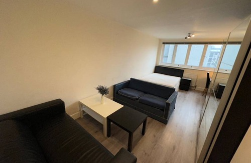 Wandsworth Resort | 70 m² Private room ∙ 1 bedroom ∙ 1 guest