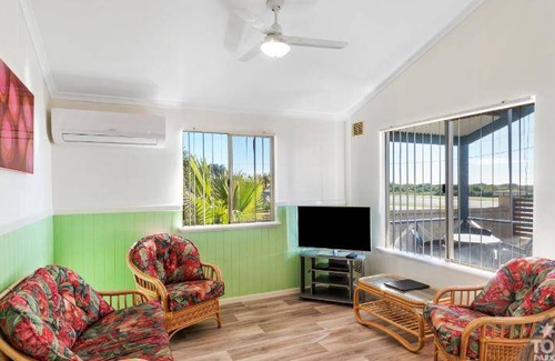 West End Resort | 70 m² Resort ∙ 2 bedrooms ∙ 6 guests