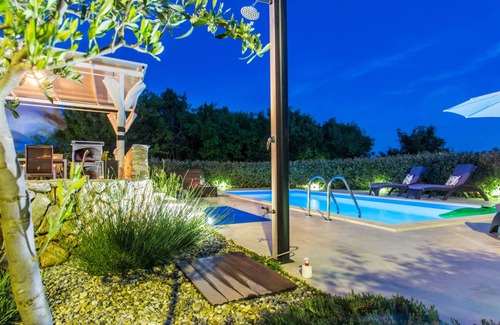 Kras Villa | 70 m² Villa ∙ 2 bedrooms ∙ 5 guests